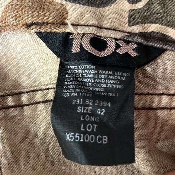 10x men’s vintage duck camo pants.  Size 42 long - Picture 3 of 3